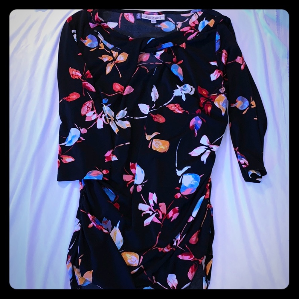 Jennifer Lopez floral top
